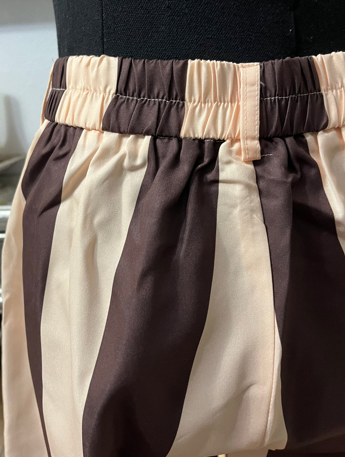 Cocoa Stripe Barrel-Leg Pants